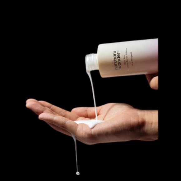 NEW haruharu wonder Black Rice Probiotics Barrier Essence | 120ml - Picture 2 of 2